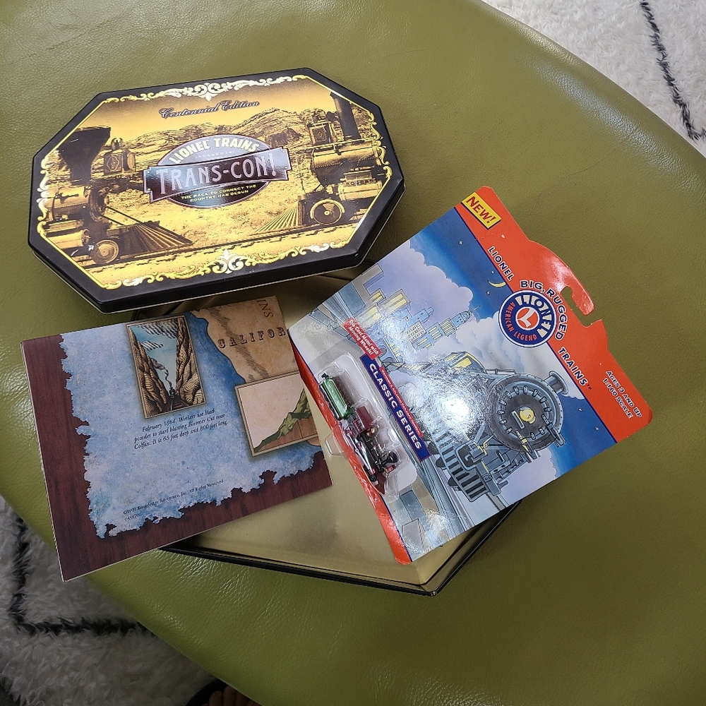 Lionel Train tin, map and train
